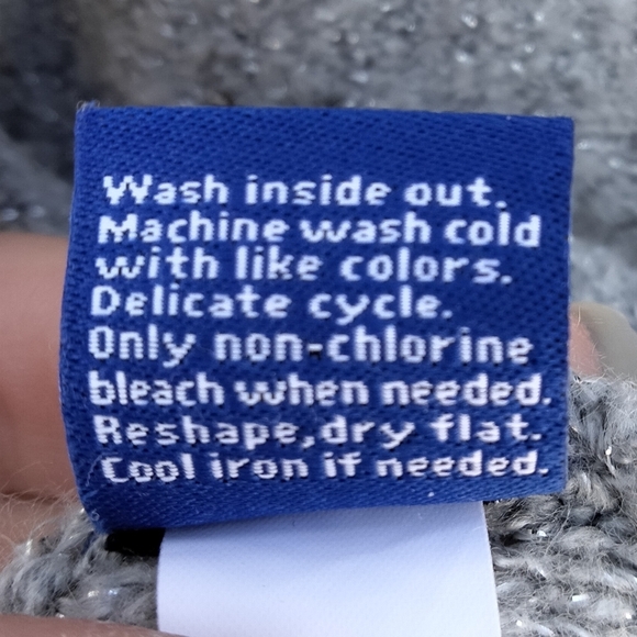 Apt. 9 Sparkling Scoop Neck Asymmetrical Cut Sweater Sz M - Picture 6 of 6